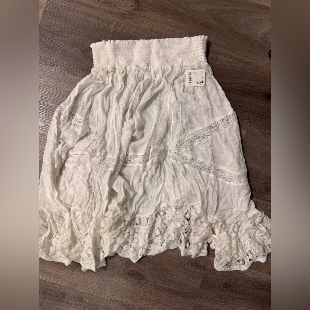 Free People white lace skirt